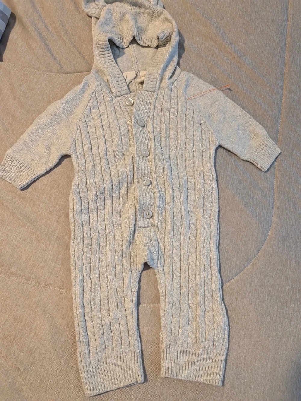 GAP Light Gray Cable-Knit Hood New Born